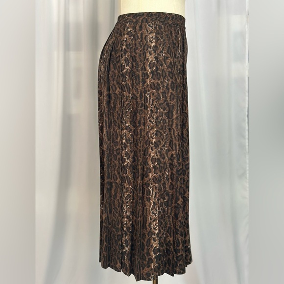 Moda Spiegel Leopard Print Maxi Skirt (999) - Picture 4 of 12